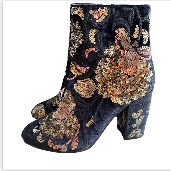 Aldo Shoes - Aldo Velvet Sequin Black Ankle Boots Size 9